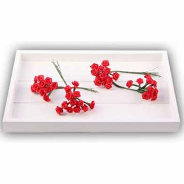 Bosje rode roosjes van satijn 12 cm