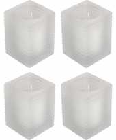 4x kaarsen wit in matte kaarsenhouders 7 x 10 cm 24 branduren sfeerkaarsen