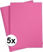 5x fuchsia roze kartonnen vel a4